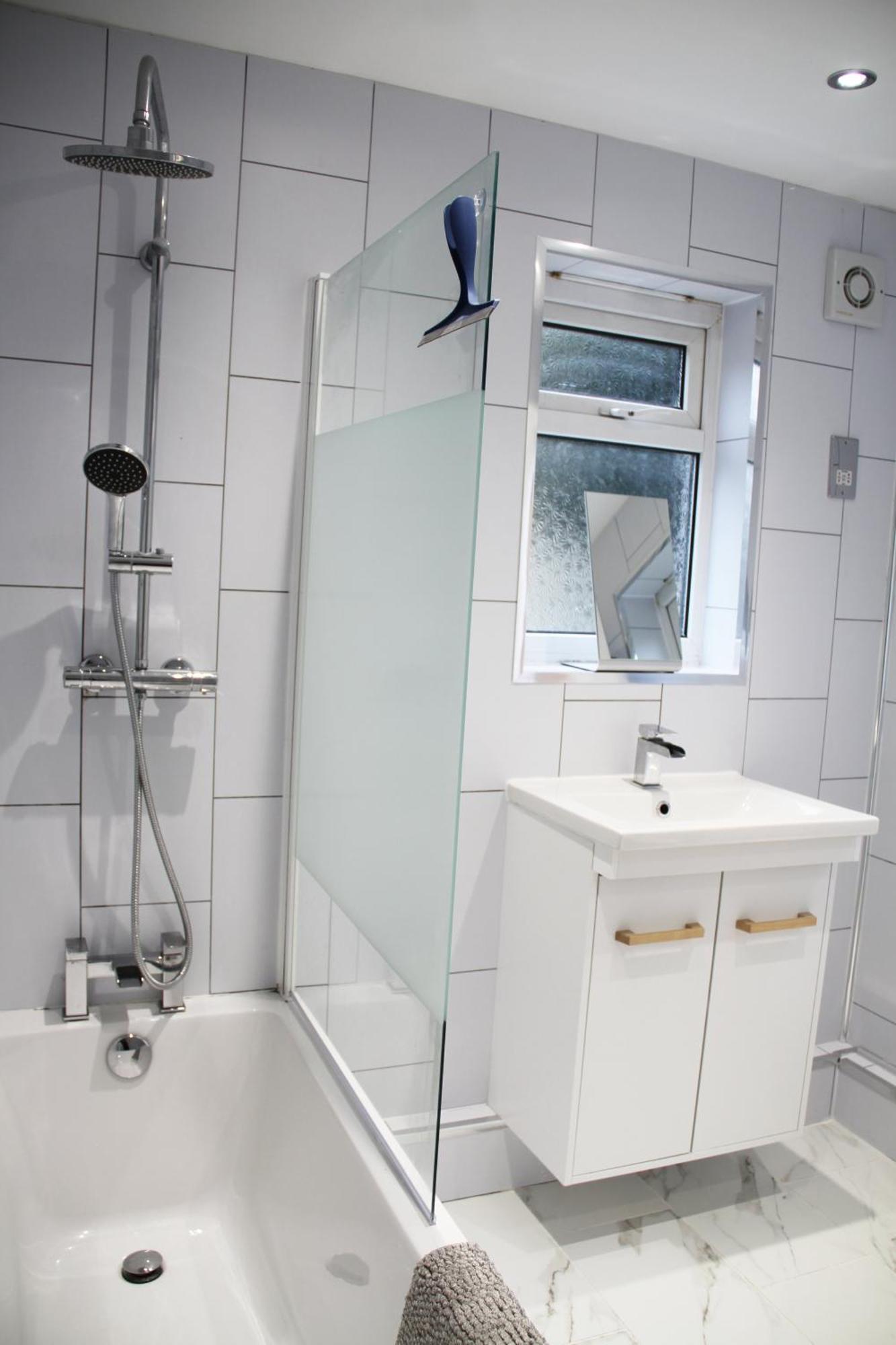 Ferienhaus Retreat-2 Bedroom House Parking & Garden