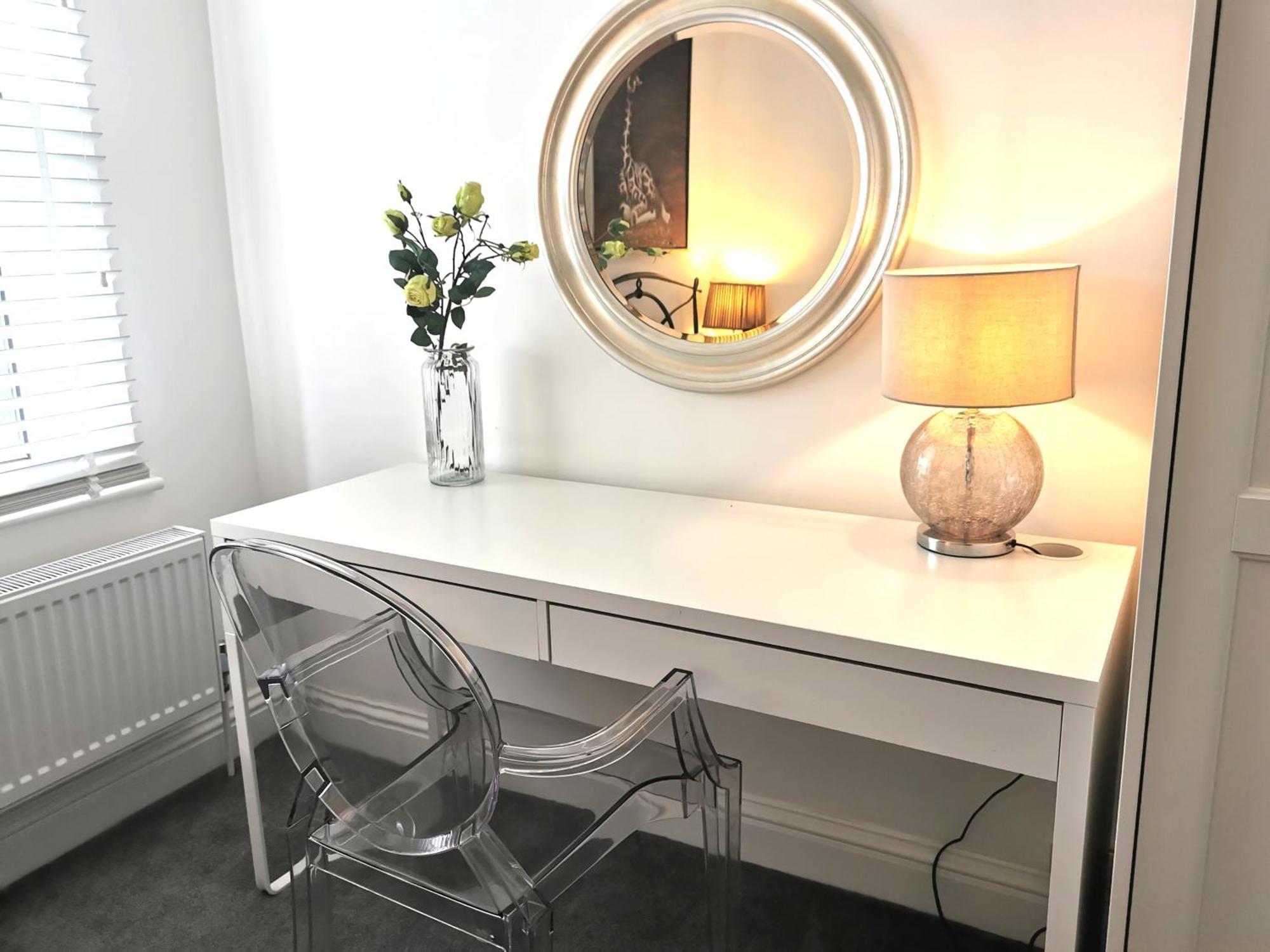 Casa vacanze Retreat-2 Bedroom House Parking & Garden Londra